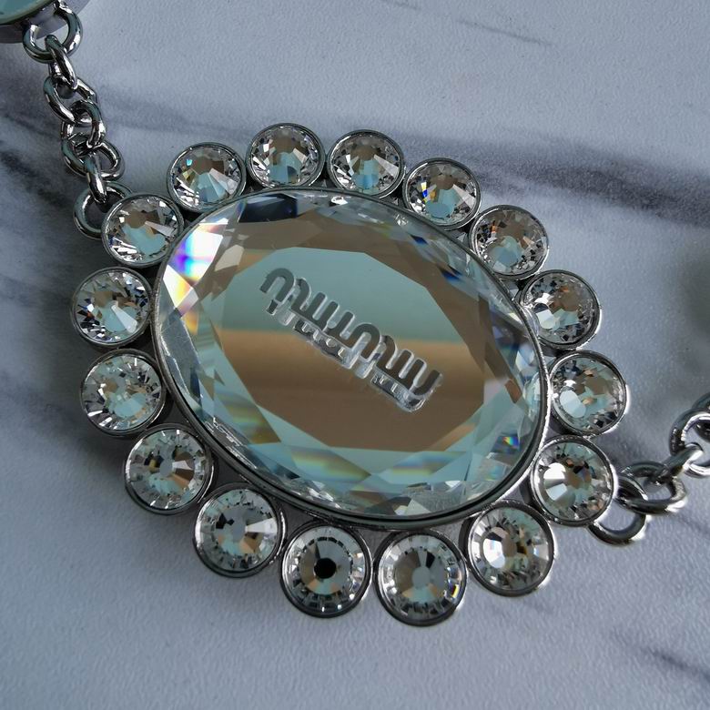 5BA067 24x19.5x13cm RF 4